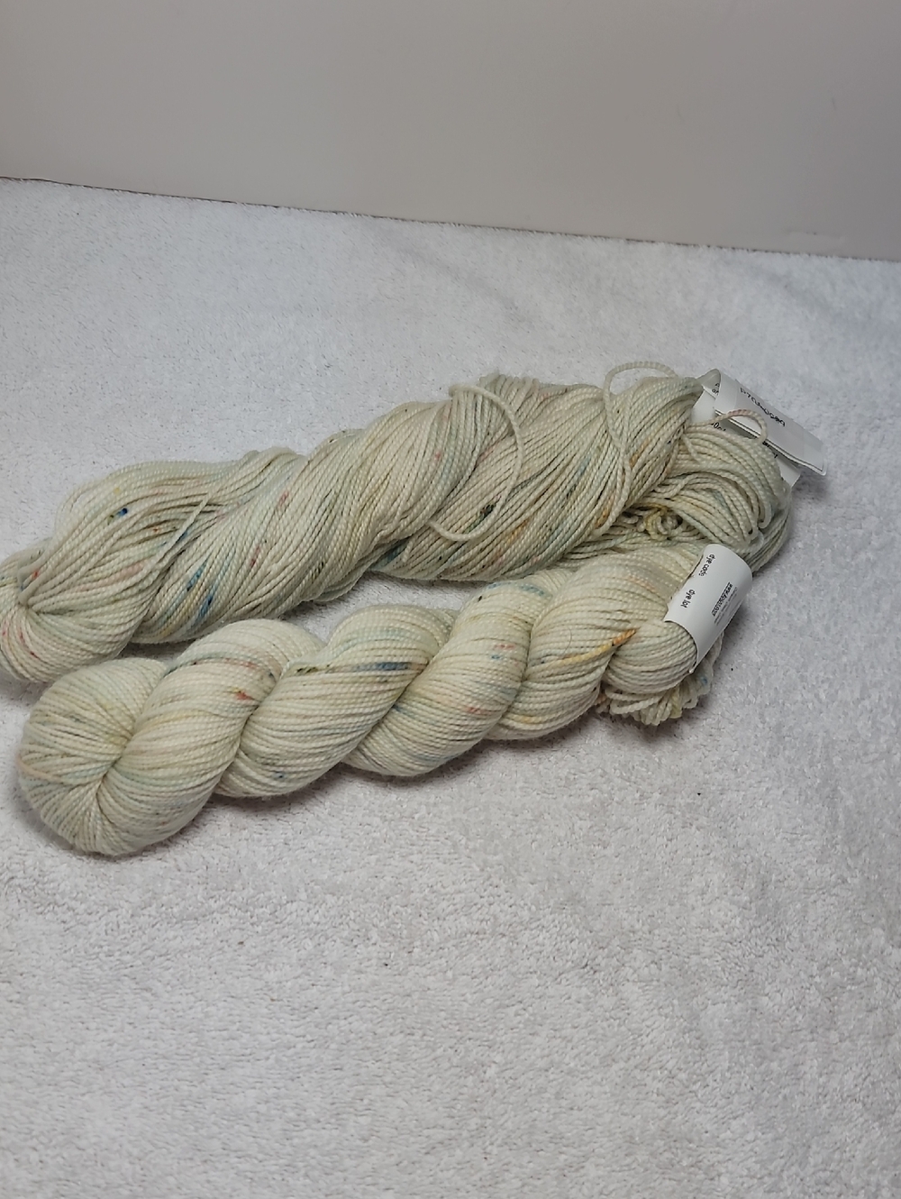 Koigu Wool Hand-Dyed Cream Speckled Yarn 2 Skeins NWT